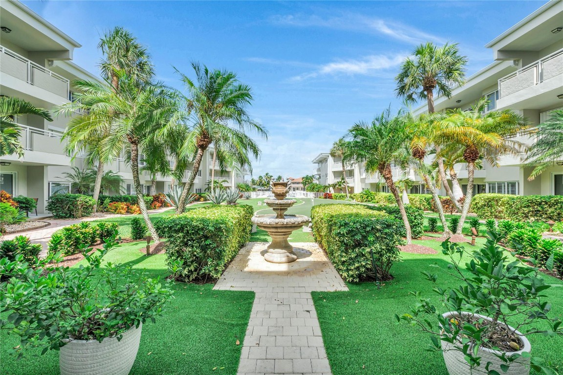 1198 Hillsboro Mile #212 Hillsboro Beach, FL 33062