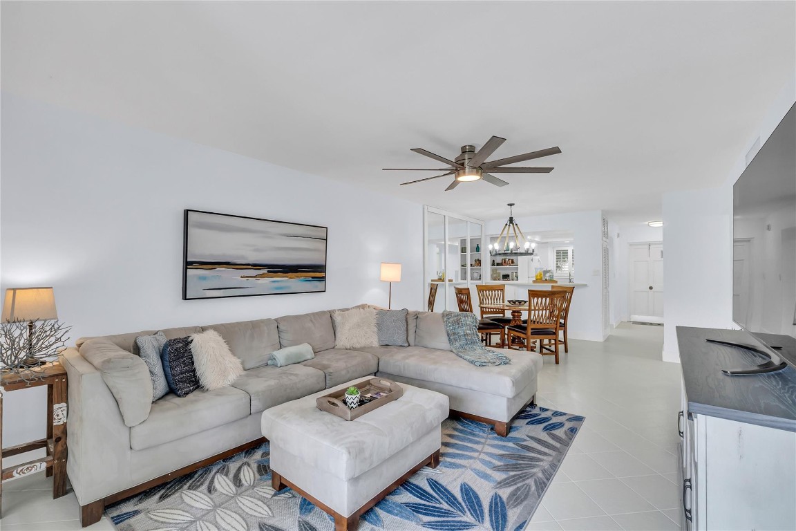 1198 Hillsboro Mile #212 Hillsboro Beach, FL 33062