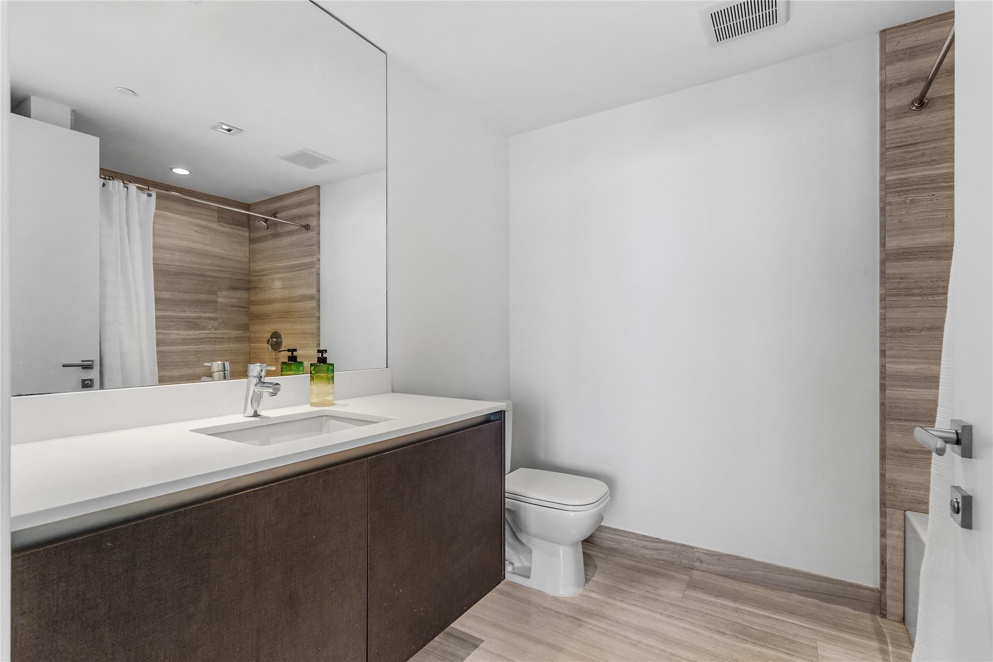 image Echo Brickell28
