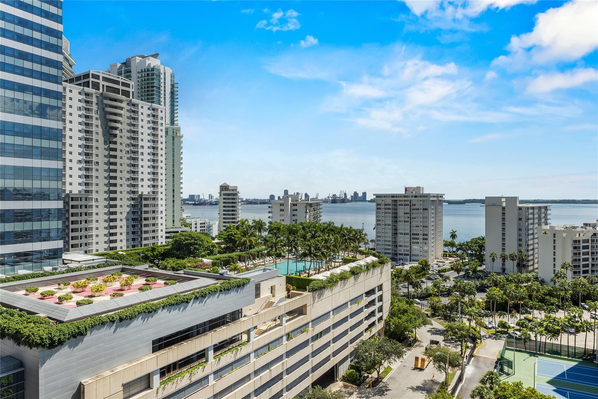 image Echo Brickell47
