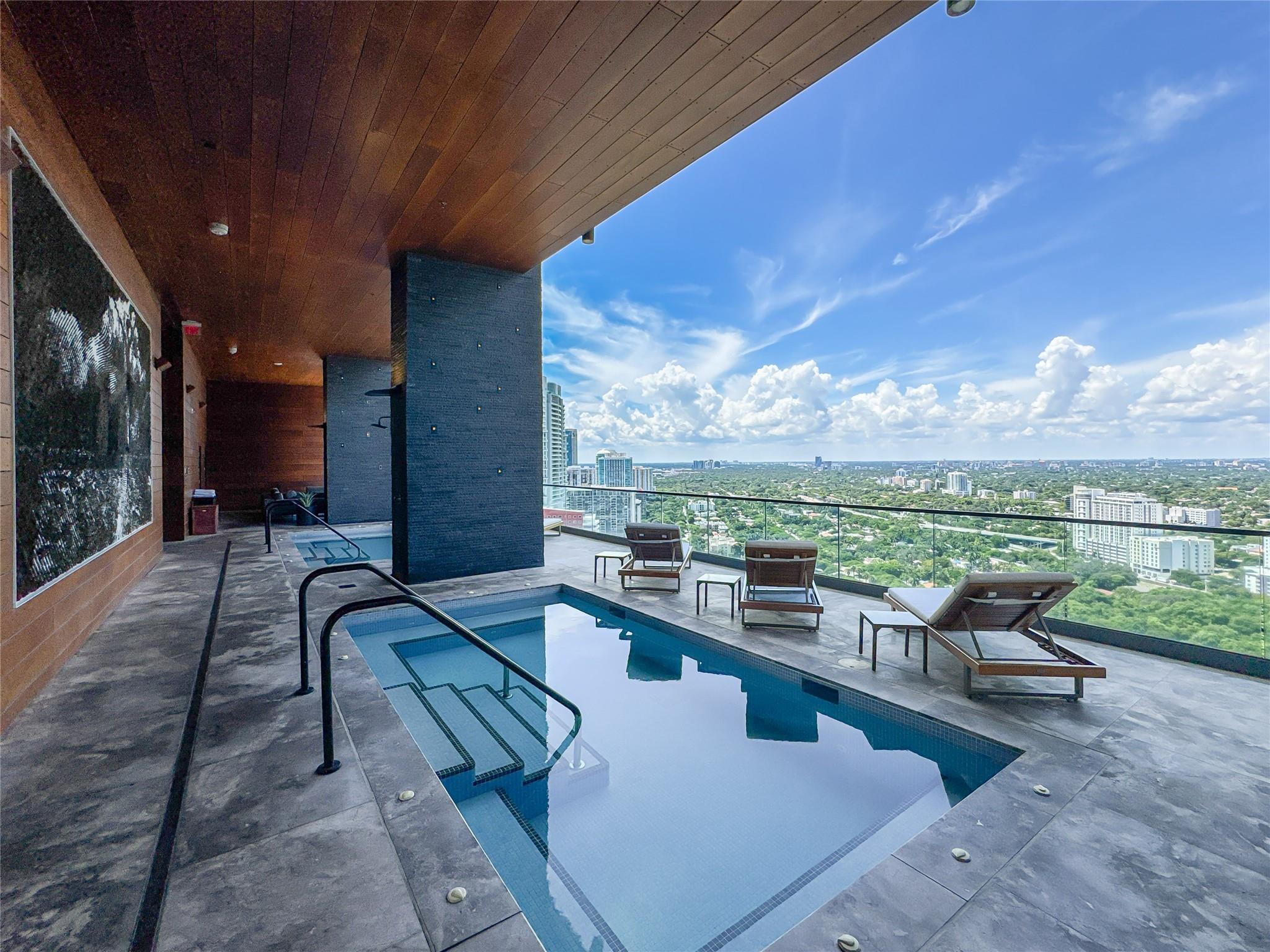 image Echo Brickell7