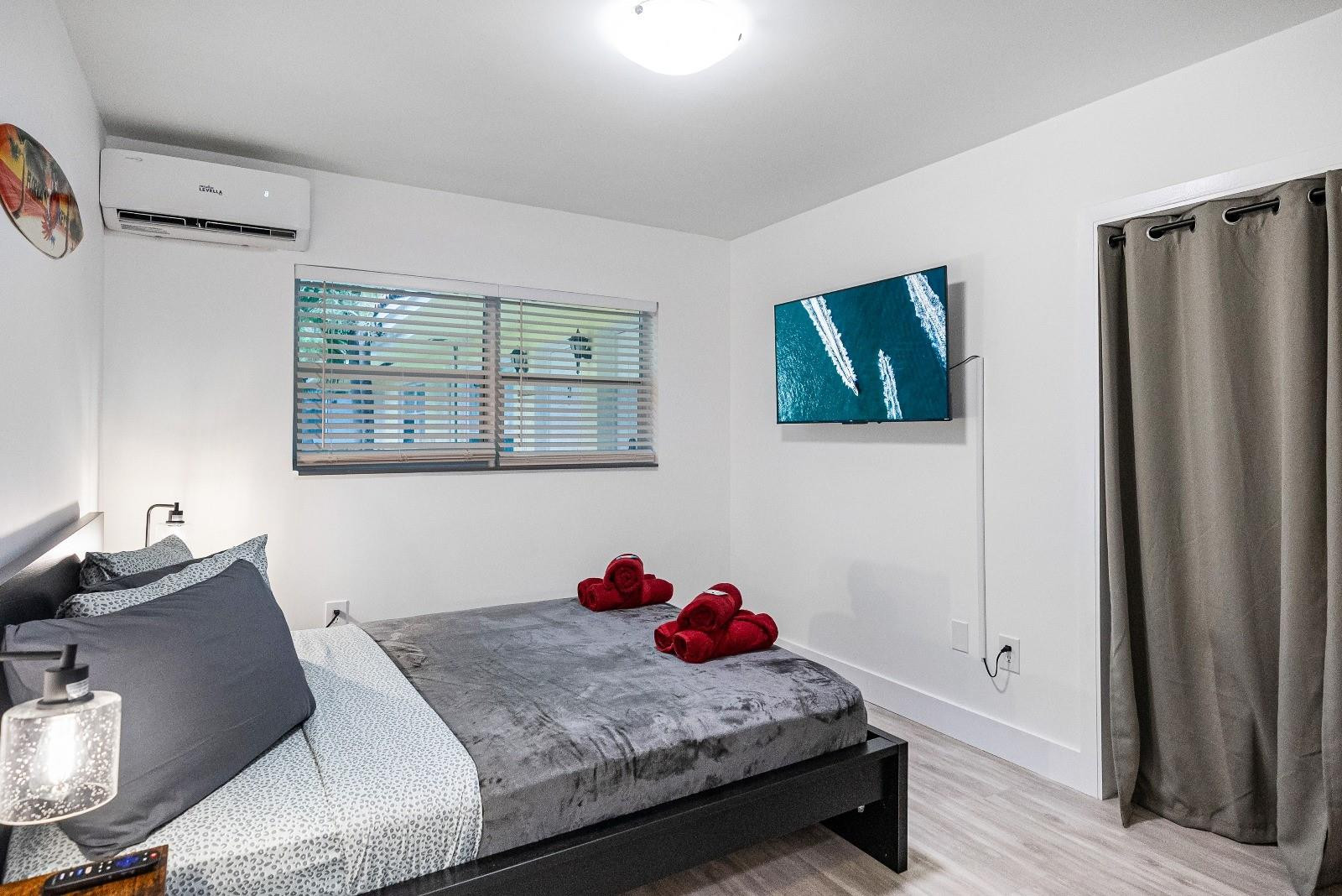 1125 NE 80th Miami, FL 33138