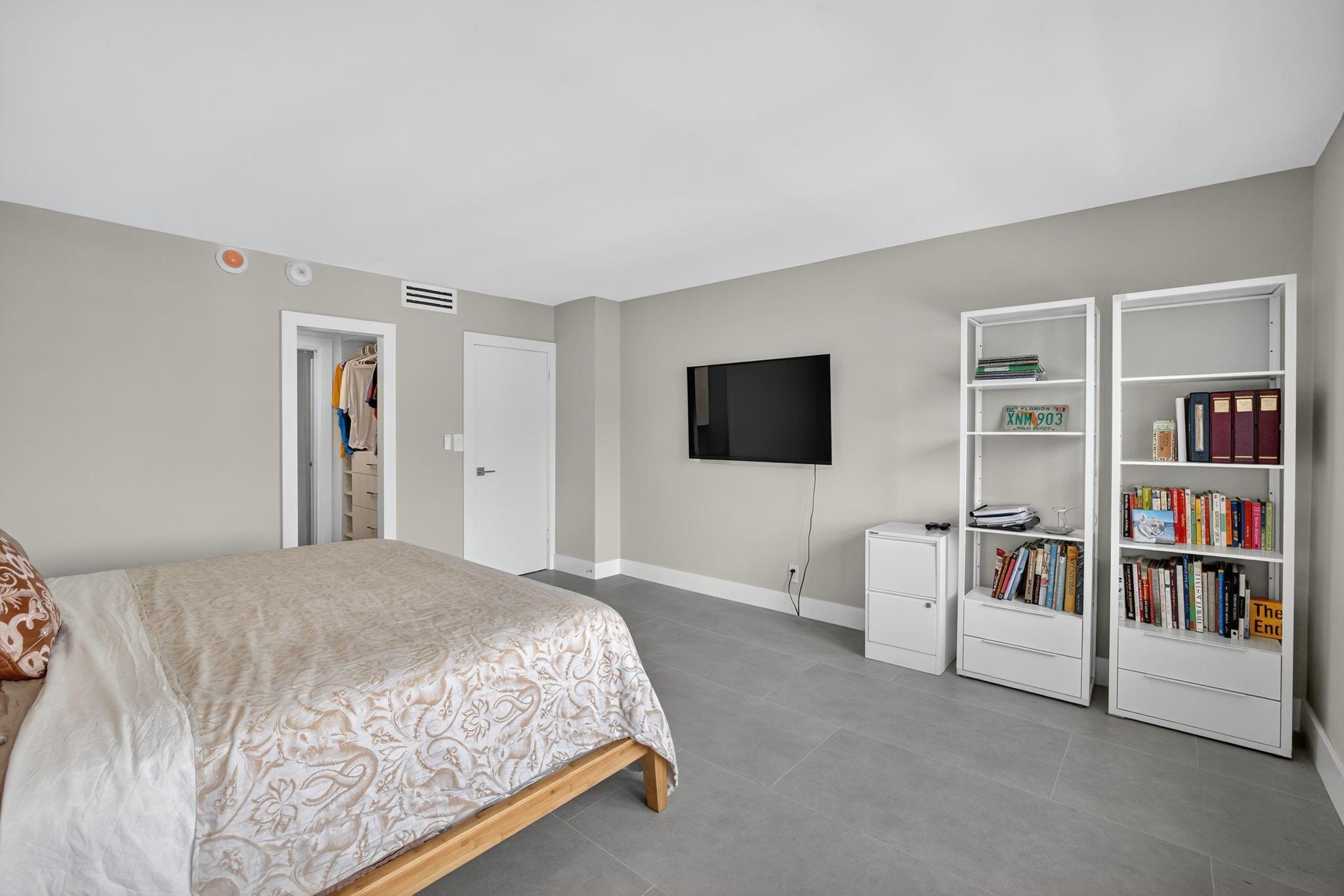 2100 S Ocean Dr #15E Fort Lauderdale, FL 33316