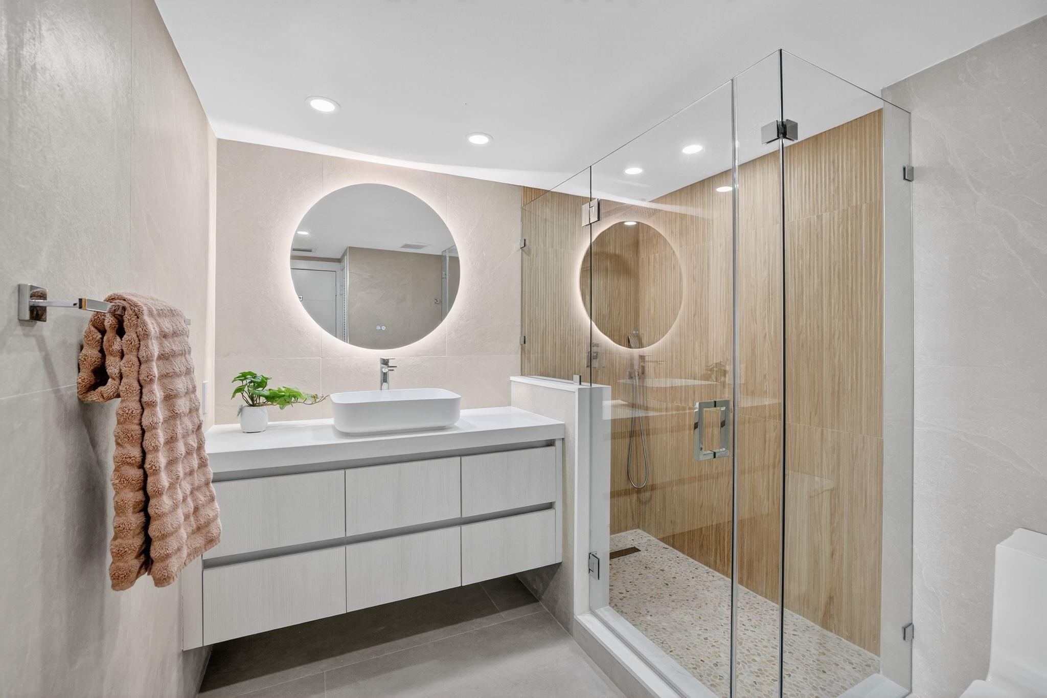 2100 S Ocean Dr #15E Fort Lauderdale, FL 33316