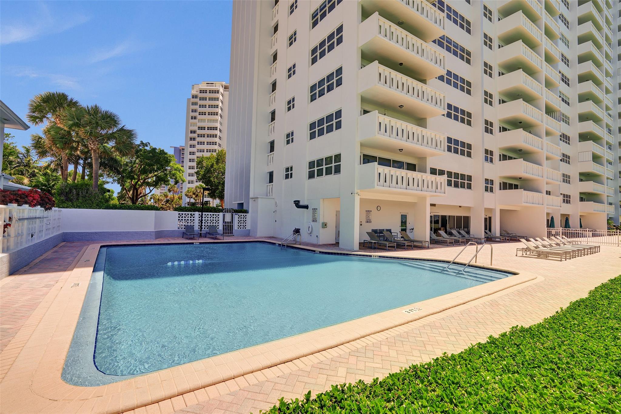 2100 S Ocean Dr #15E Fort Lauderdale, FL 33316