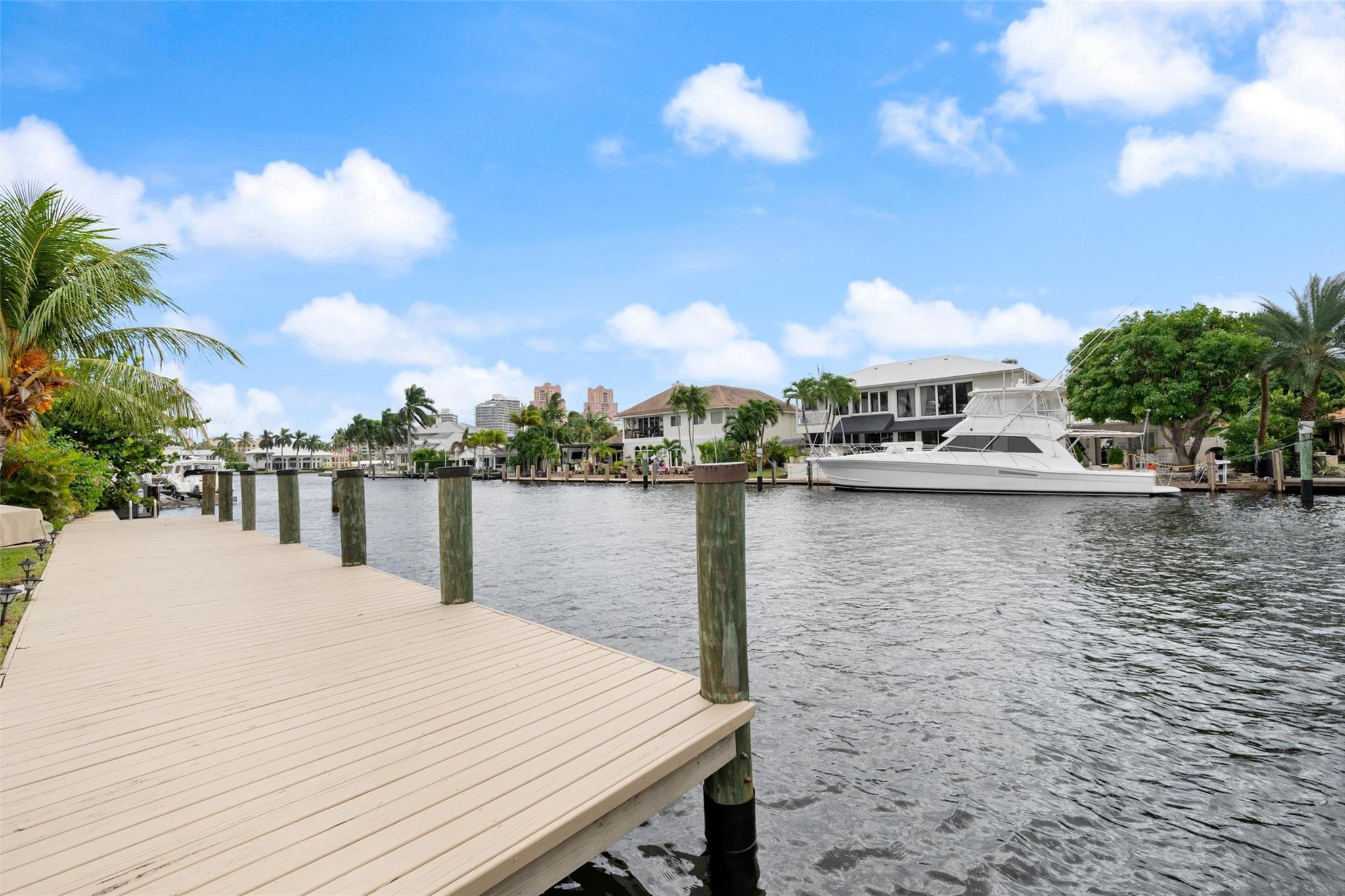 2870 NE 26th St Fort Lauderdale, FL 33305