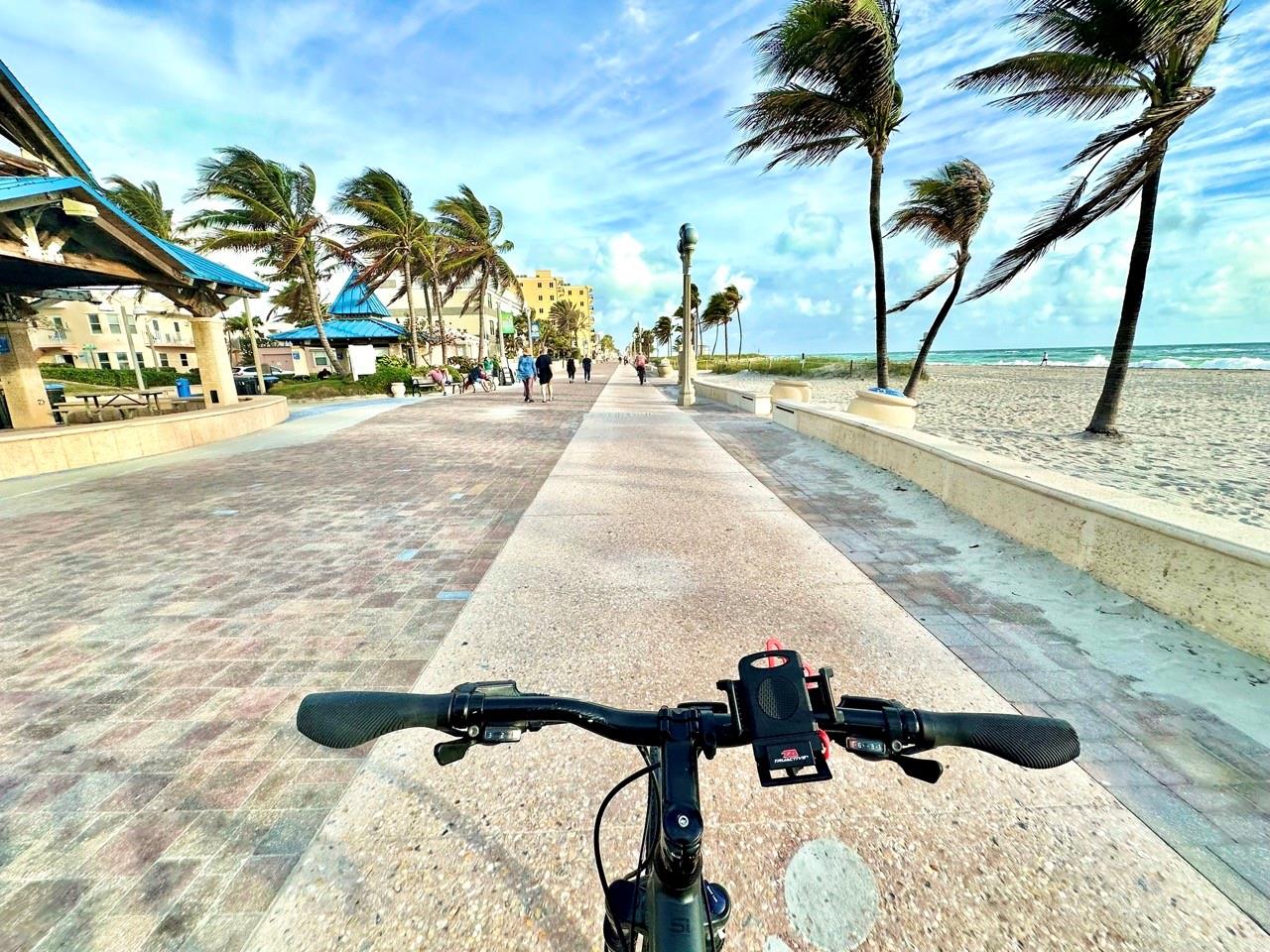 2201 N Surf Rd Hollywood, FL 33019