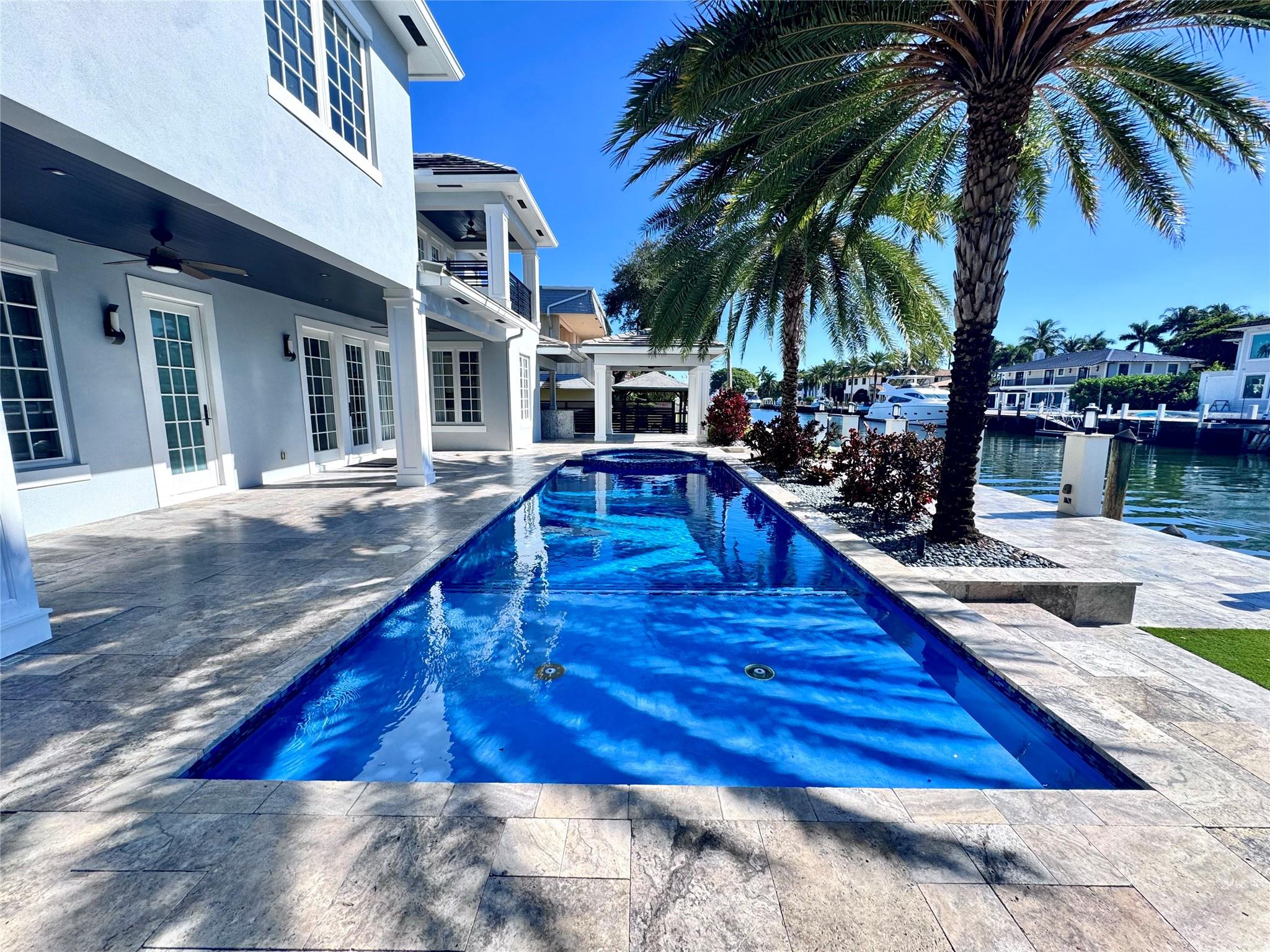 1744 SE 9th St Fort Lauderdale, FL 33316