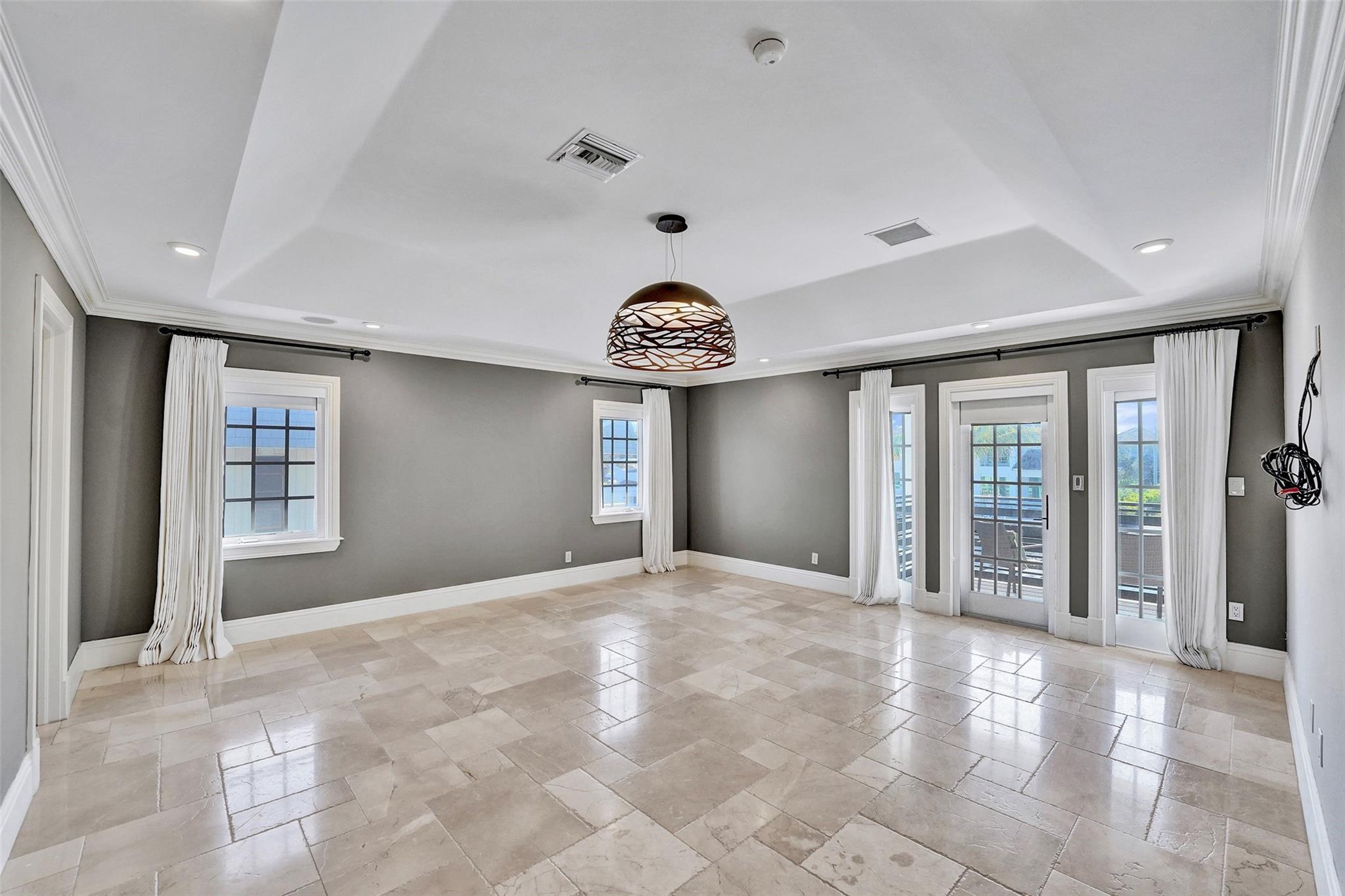 1744 SE 9th St Fort Lauderdale, FL 33316