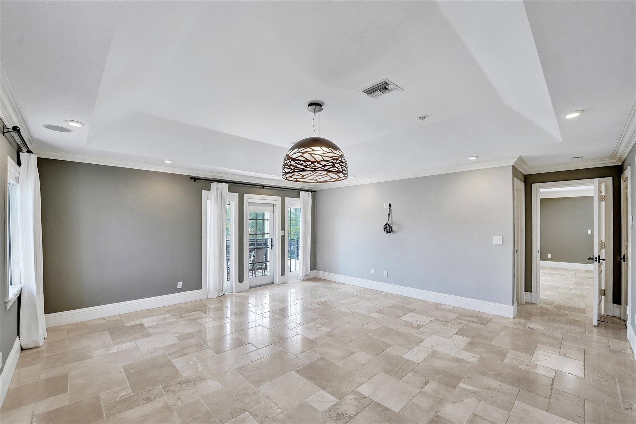 1744 SE 9th St Fort Lauderdale, FL 33316