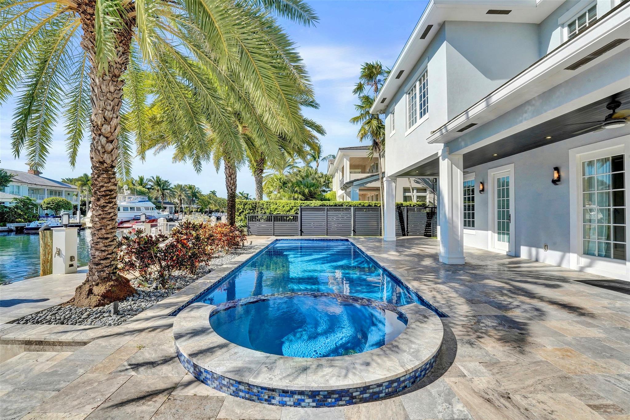 1744 SE 9th St Fort Lauderdale, FL 33316