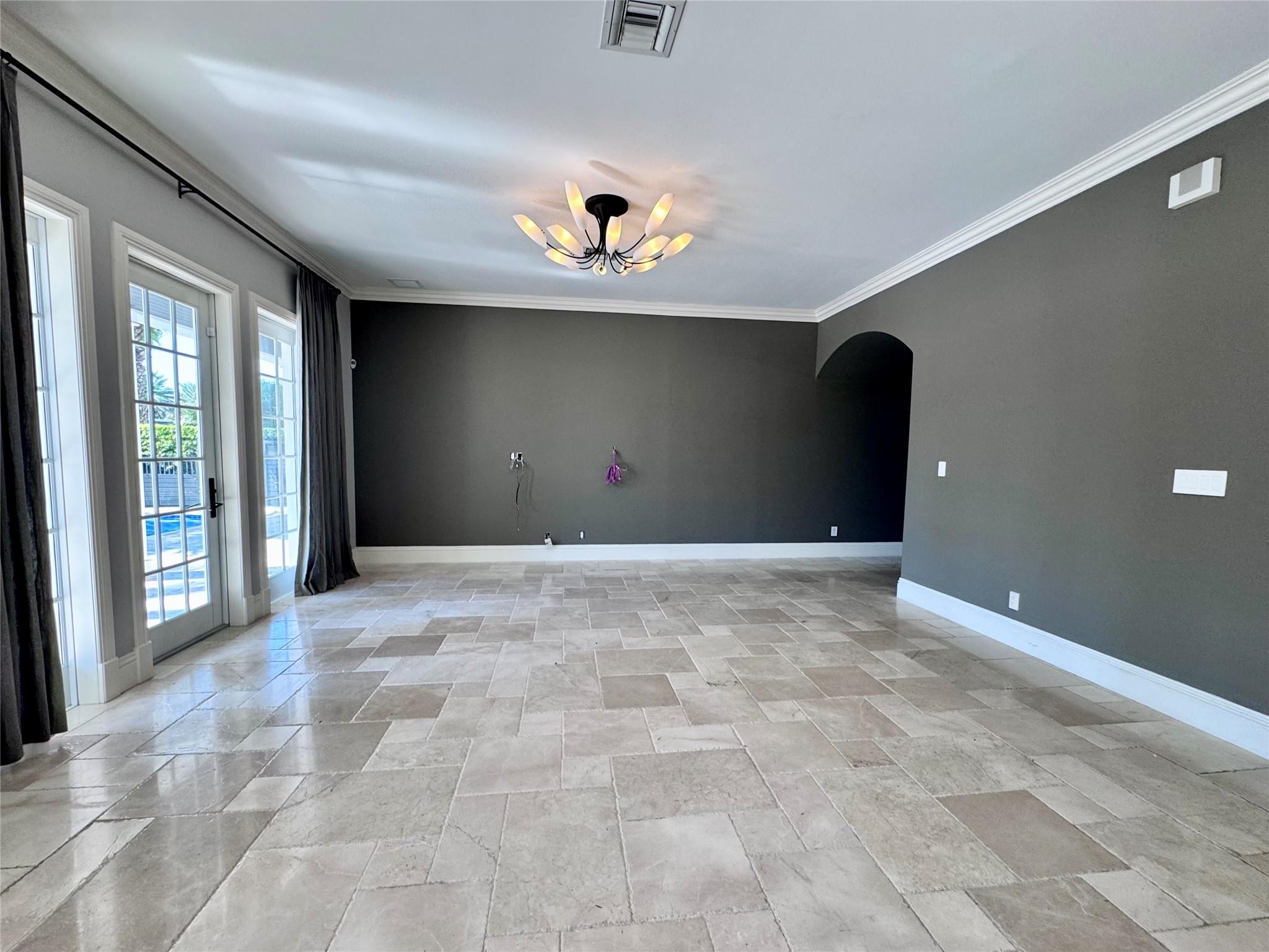 1744 SE 9th St Fort Lauderdale, FL 33316