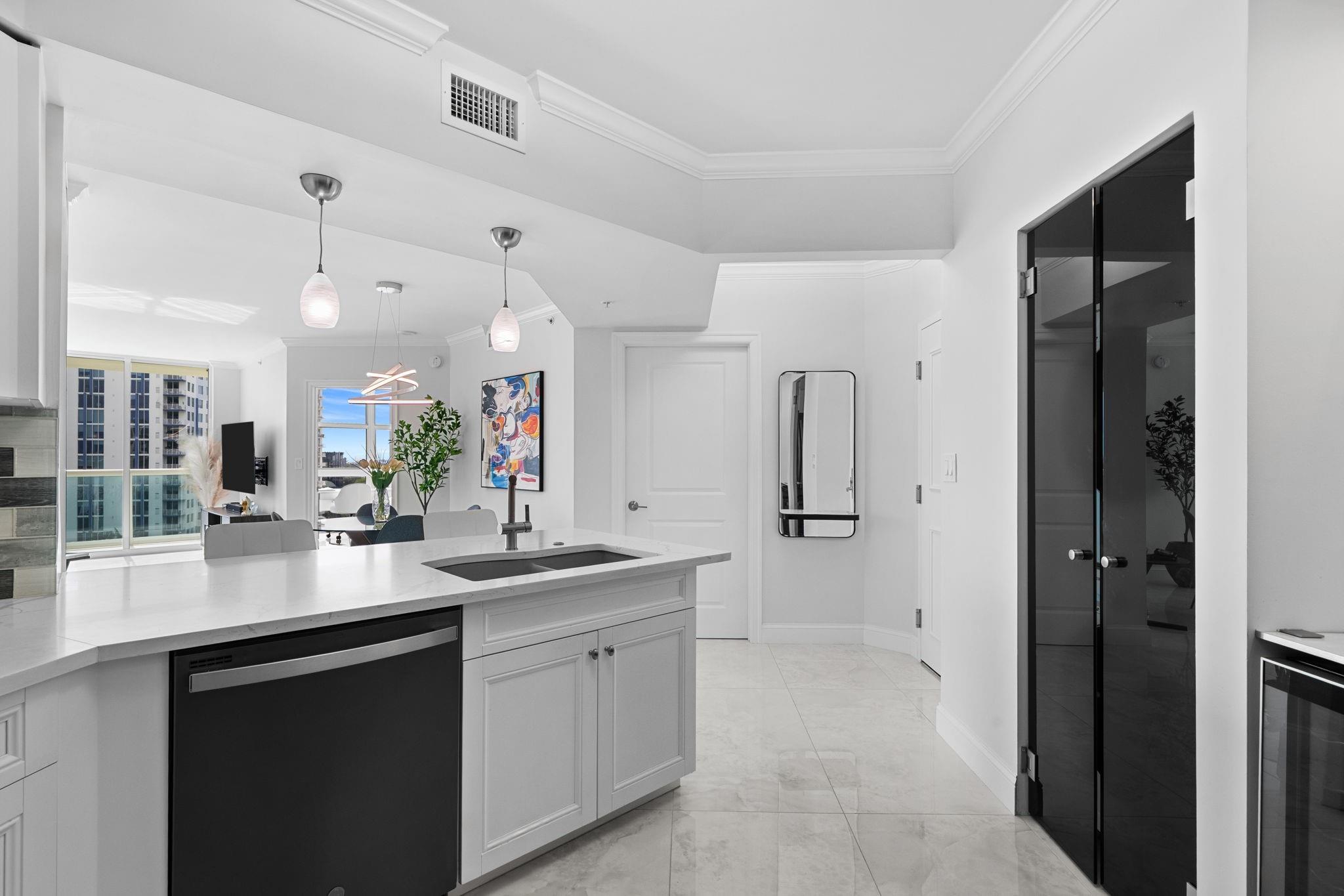 347 N New Riv #1010 Fort Lauderdale, FL 33301