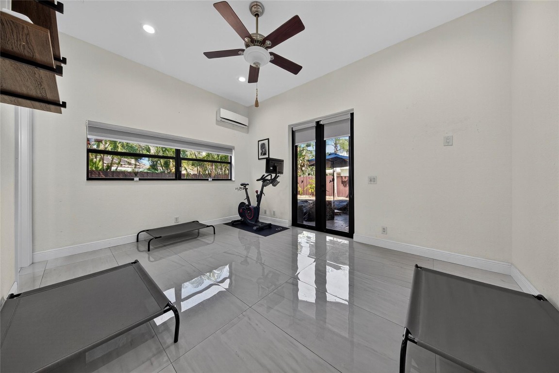 2211 NE 43rd Lighthouse Point, FL 33064