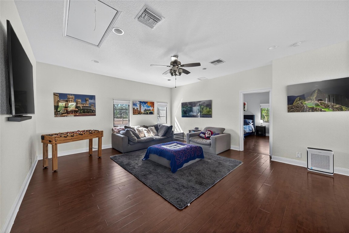 2211 NE 43rd Lighthouse Point, FL 33064