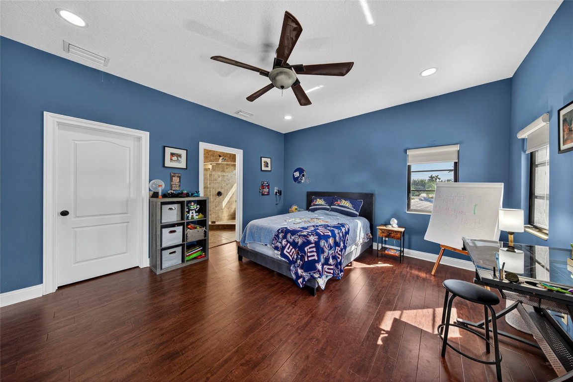 2211 NE 43rd Lighthouse Point, FL 33064