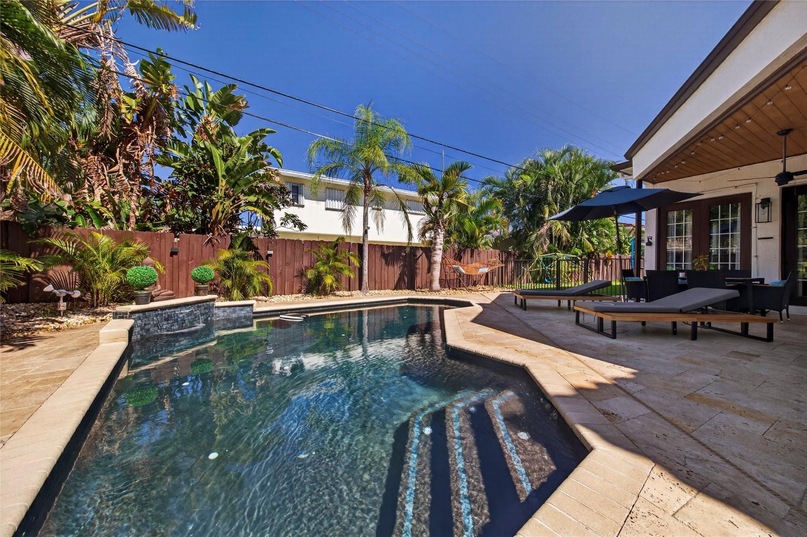 2211 NE 43rd Lighthouse Point, FL 33064