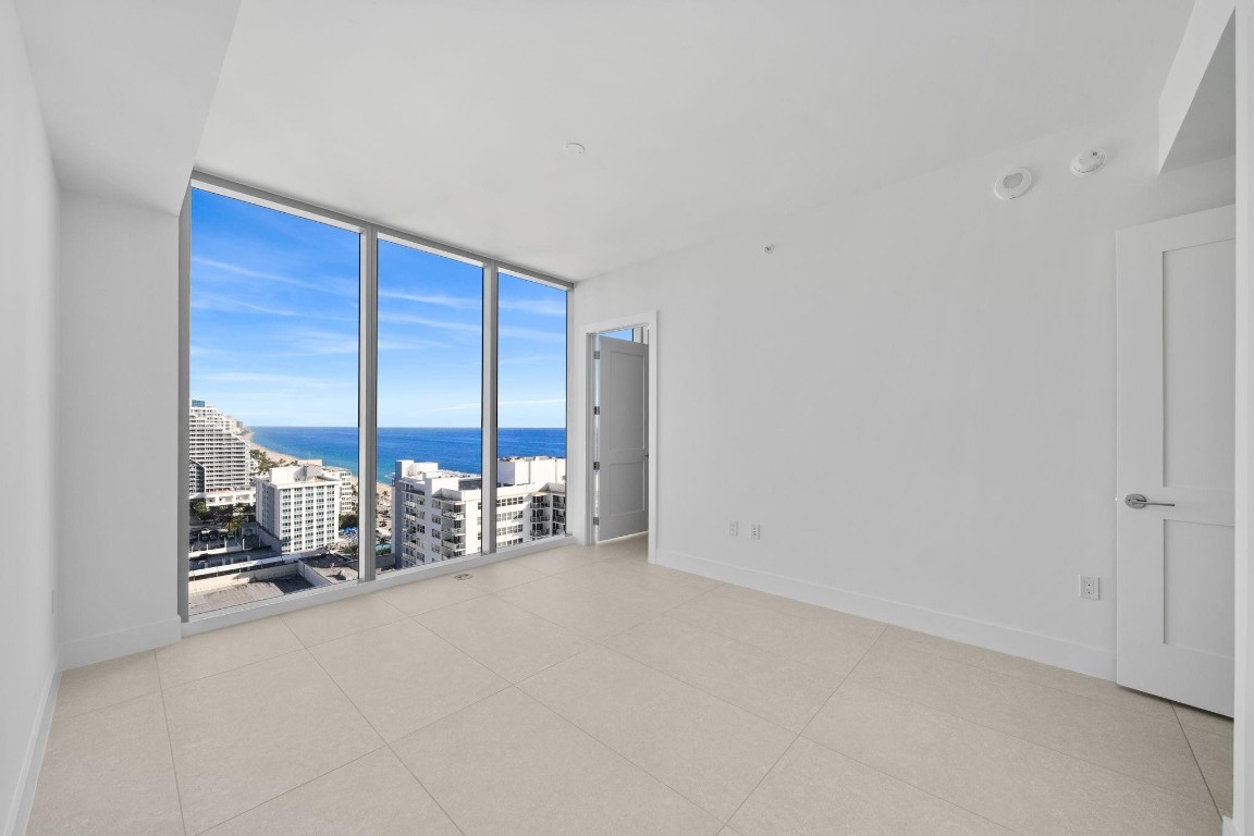 151 N Seabreeze #1804-E Fort Lauderdale, FL 33304