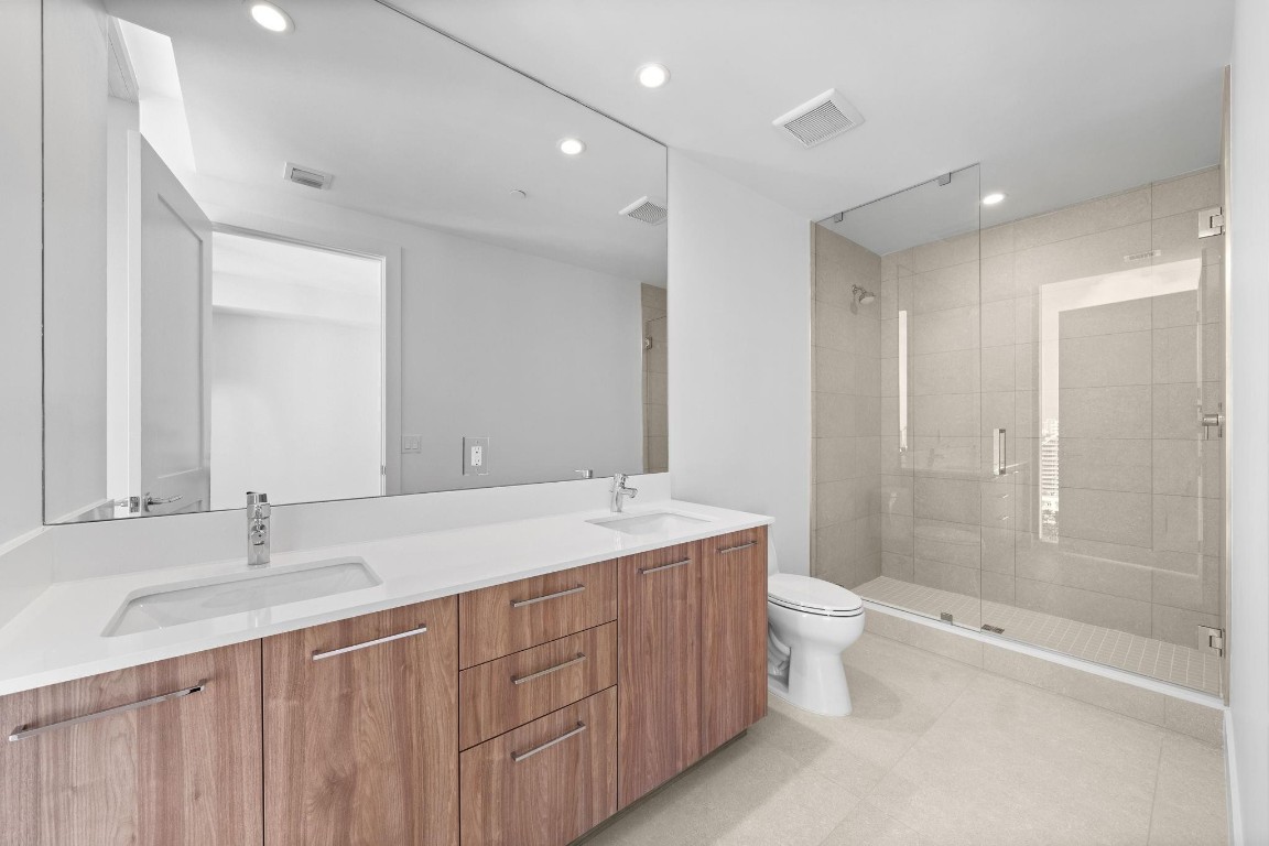 151 N Seabreeze #1804-E Fort Lauderdale, FL 33304