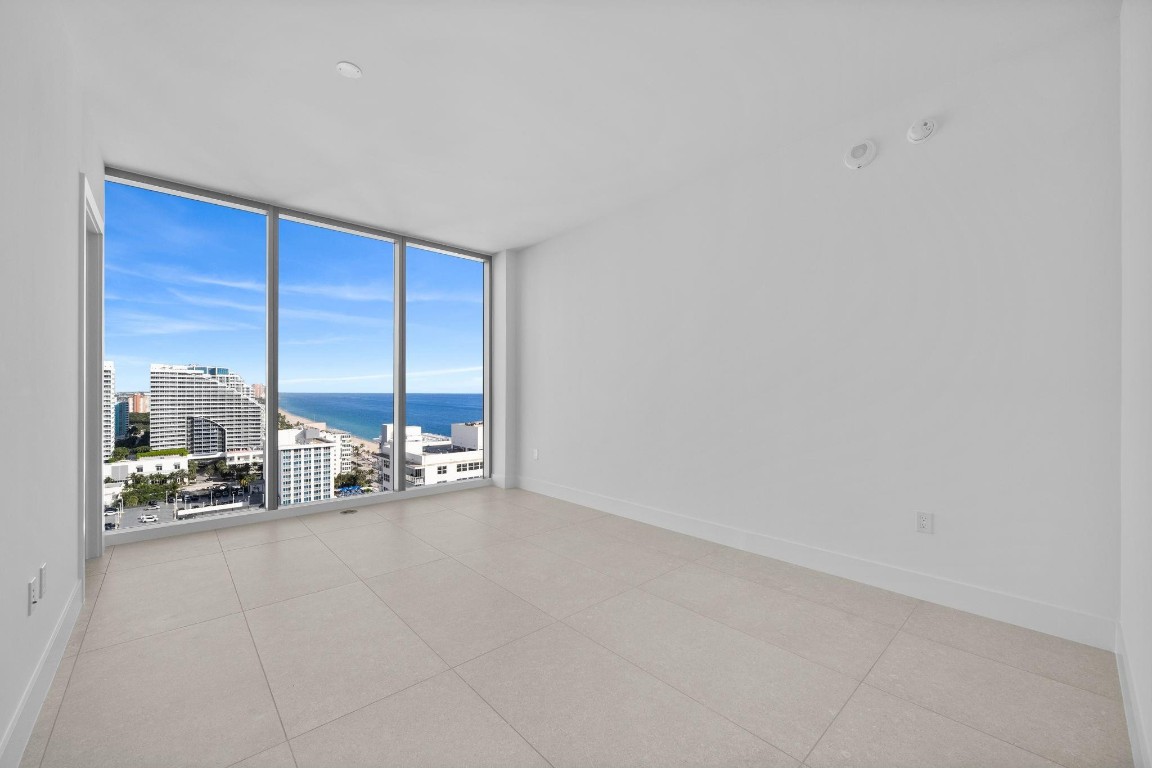 151 N Seabreeze #1804-E Fort Lauderdale, FL 33304