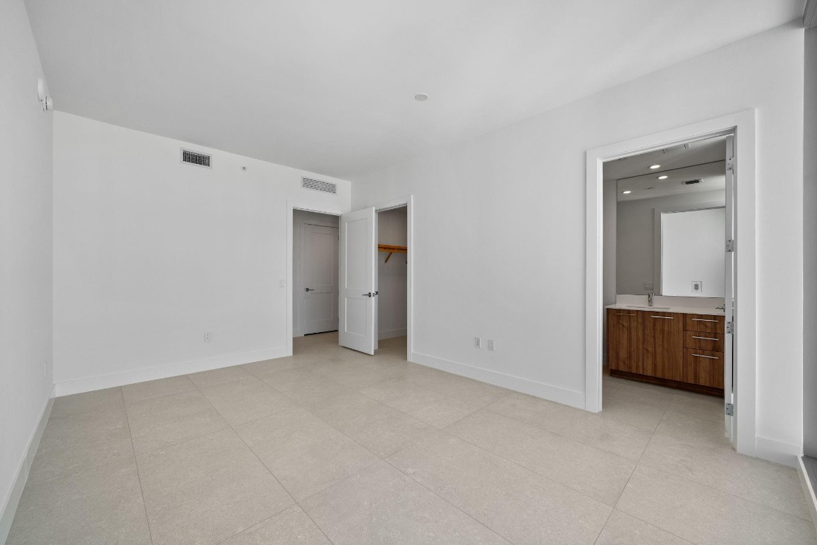 151 N Seabreeze #1804-E Fort Lauderdale, FL 33304