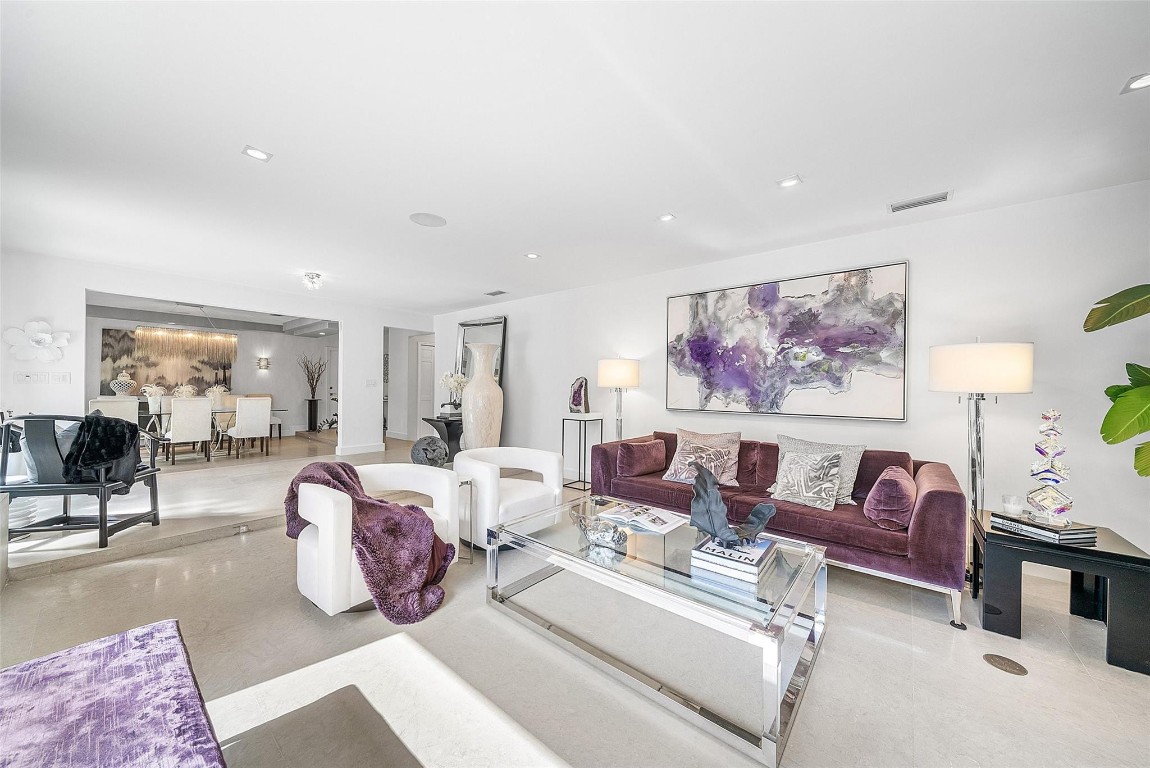 2855 NE 35th Fort Lauderdale, FL 33306