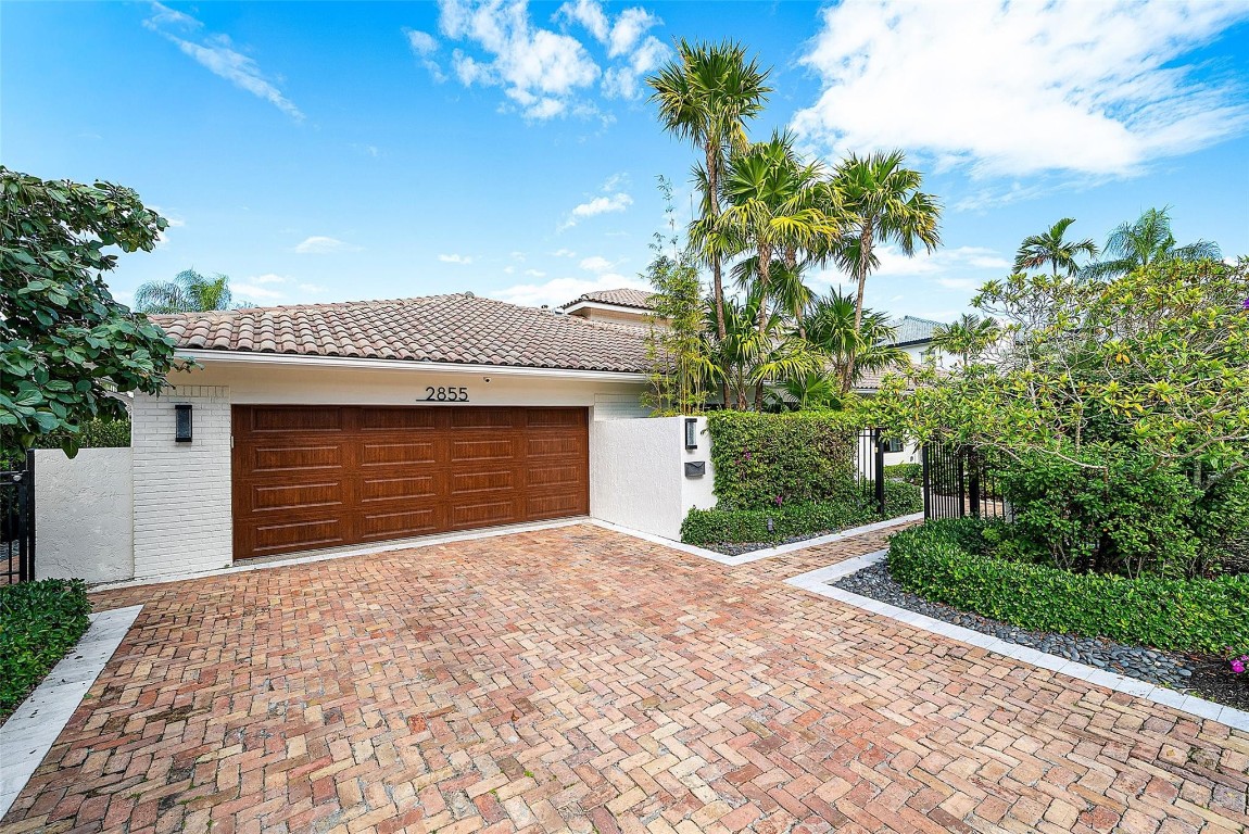 2855 NE 35th Fort Lauderdale, FL 33306