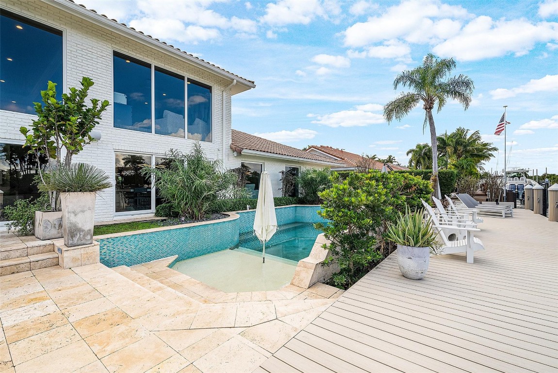 2855 NE 35th Fort Lauderdale, FL 33306