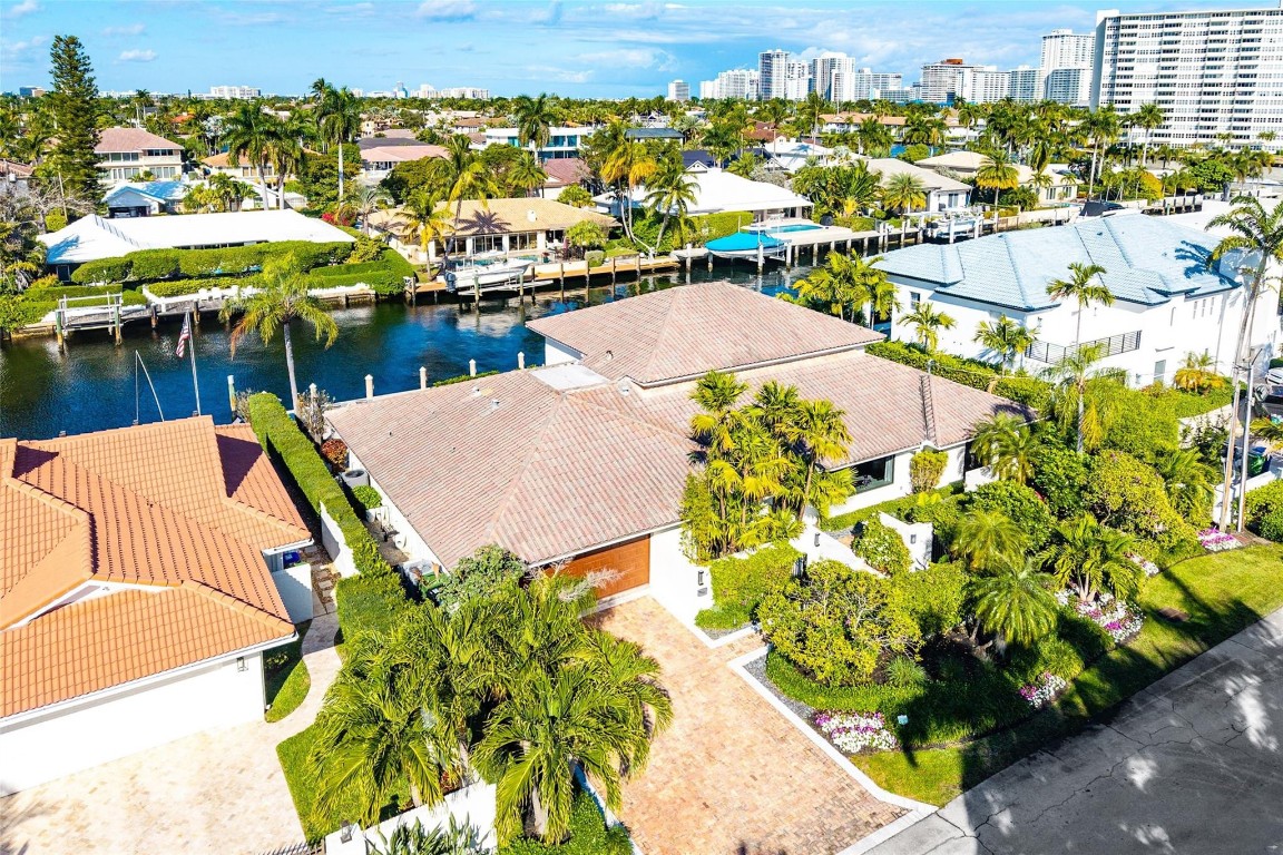 2855 NE 35th Fort Lauderdale, FL 33306