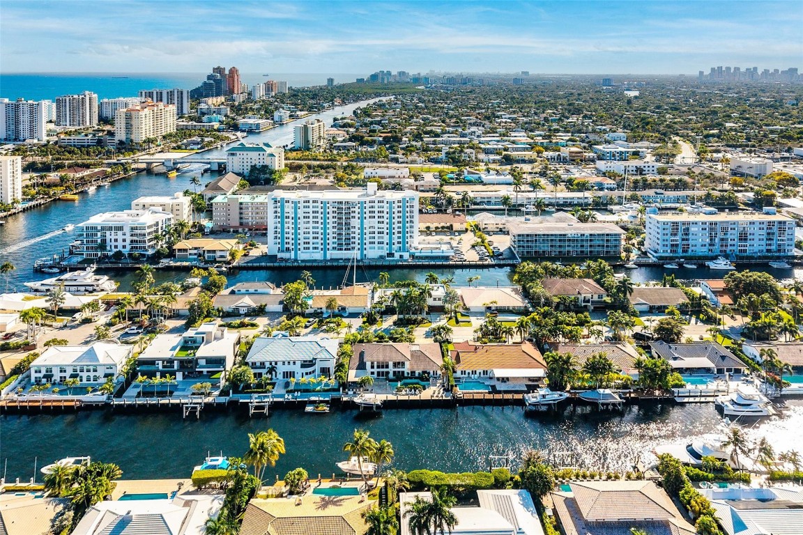 2855 NE 35th Fort Lauderdale, FL 33306