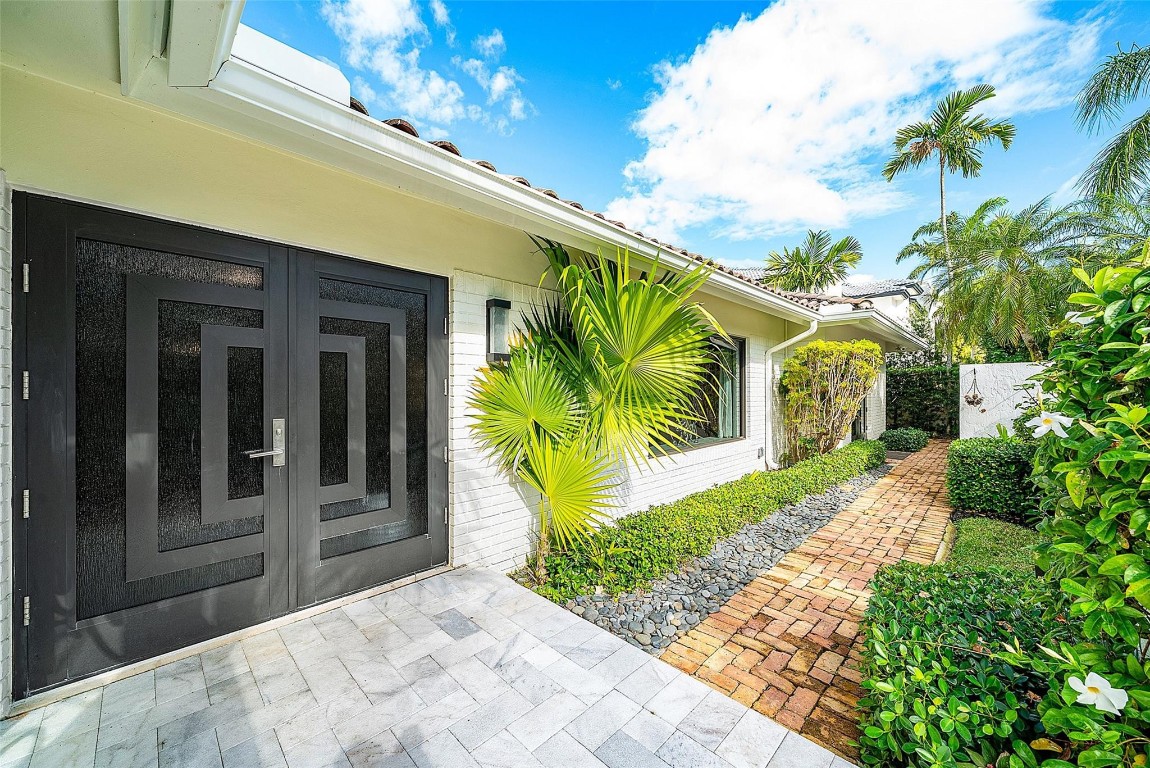 2855 NE 35th Fort Lauderdale, FL 33306