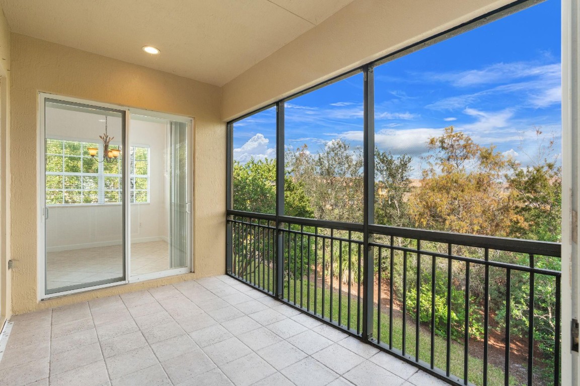 8238 NW 128th Parkland, FL 33076