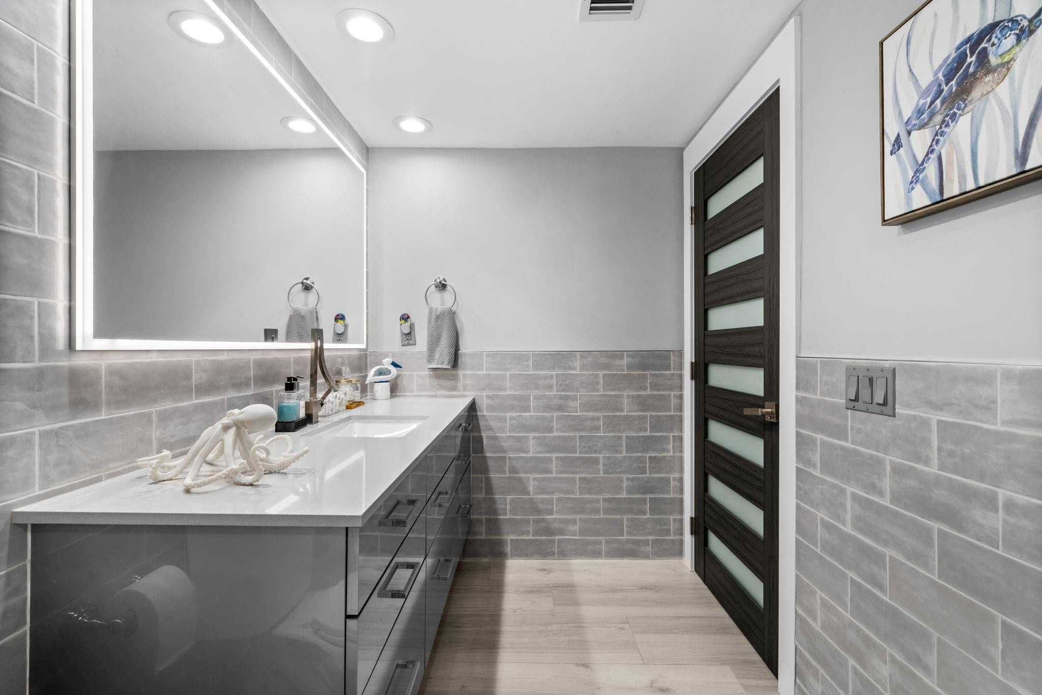 347 N New Riv #809 Fort Lauderdale, FL 33301