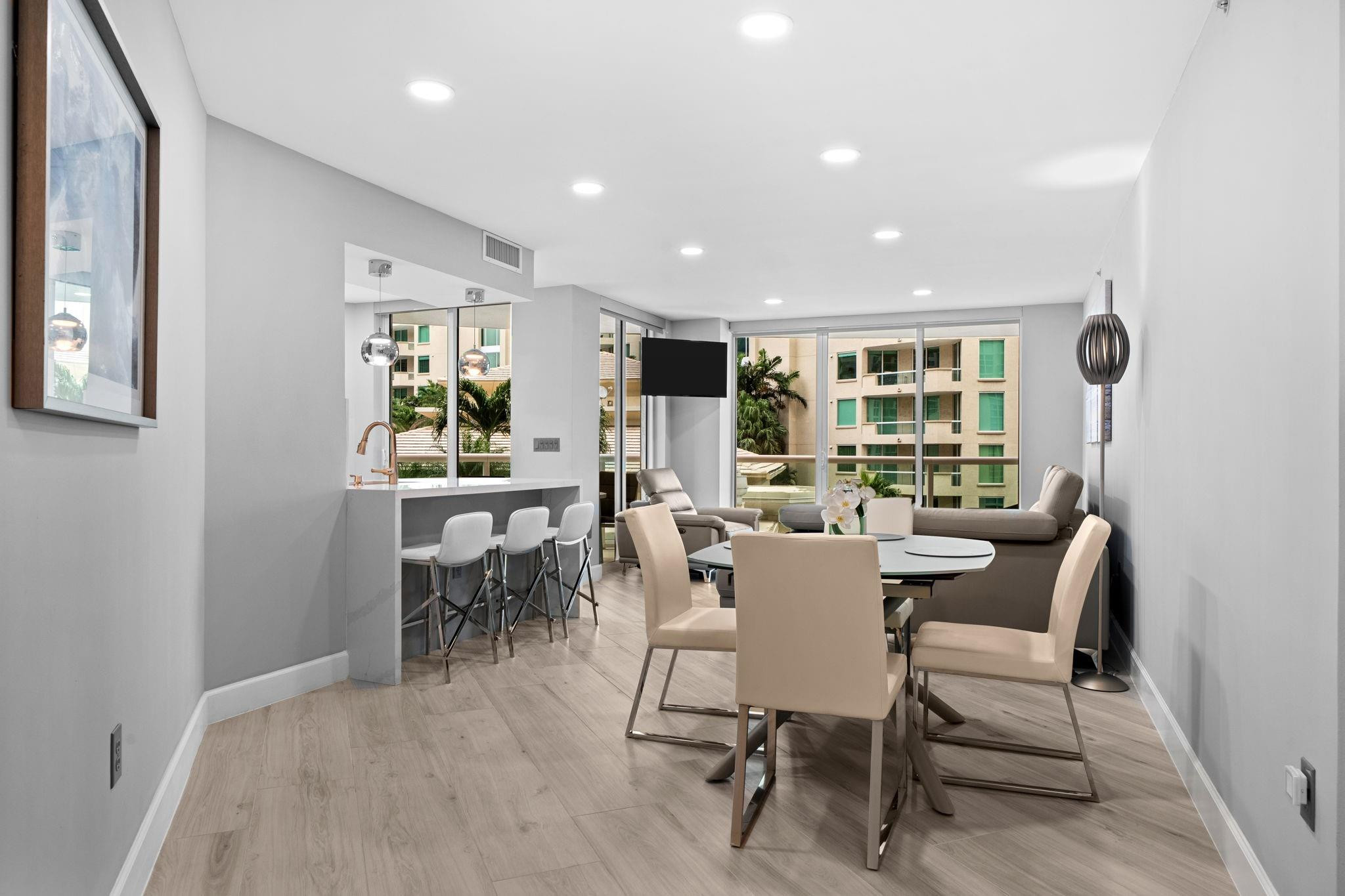 347 N New Riv #809 Fort Lauderdale, FL 33301