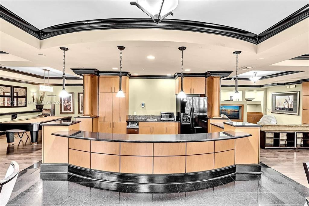 image Alaqua Condo24