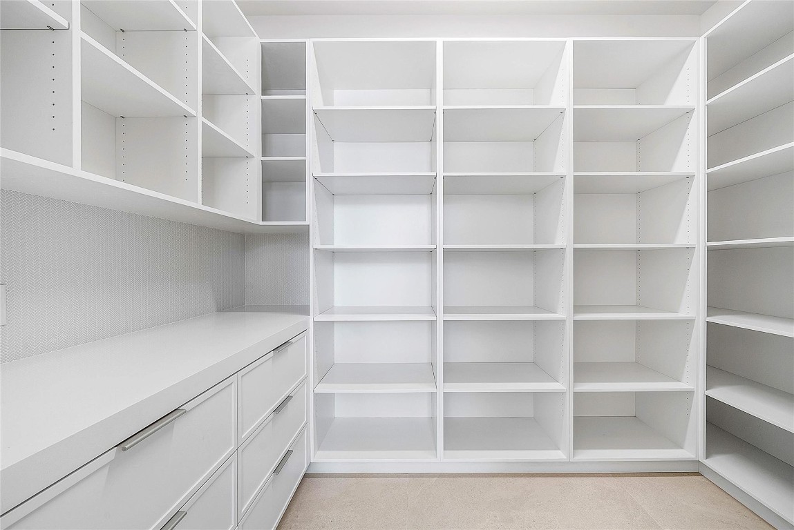 8 Leeward Jupiter, FL 33469