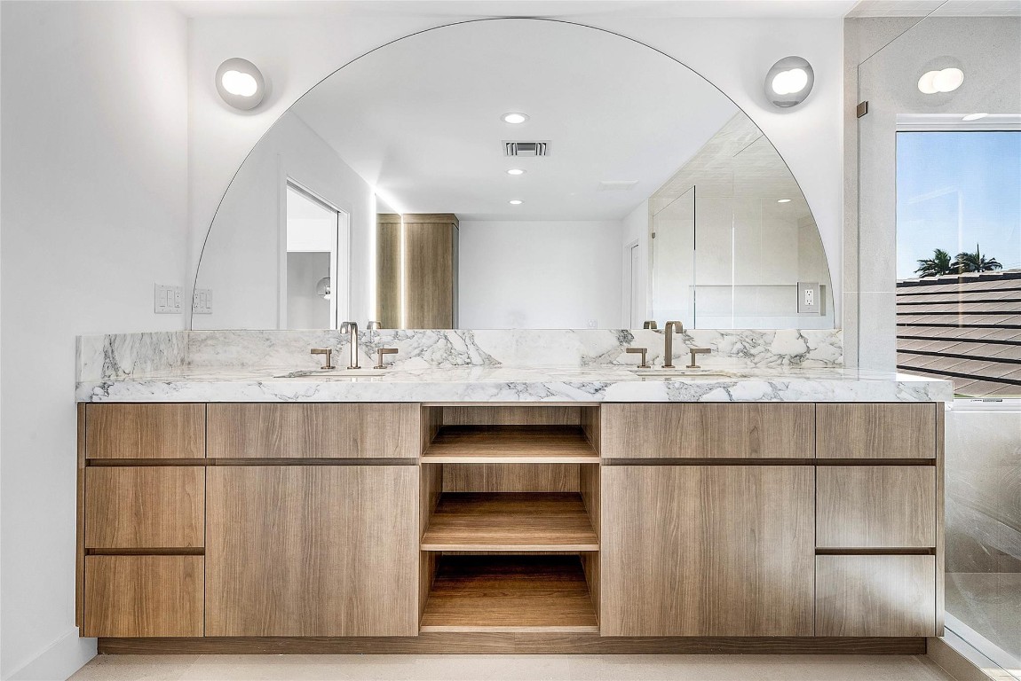 8 Leeward Jupiter, FL 33469