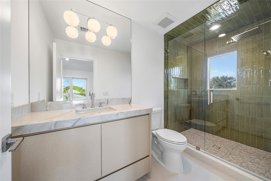 8 Leeward Jupiter, FL 33469