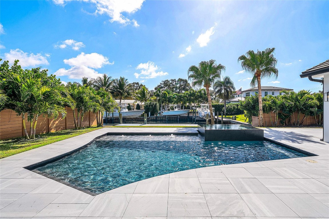 8 Leeward Jupiter, FL 33469