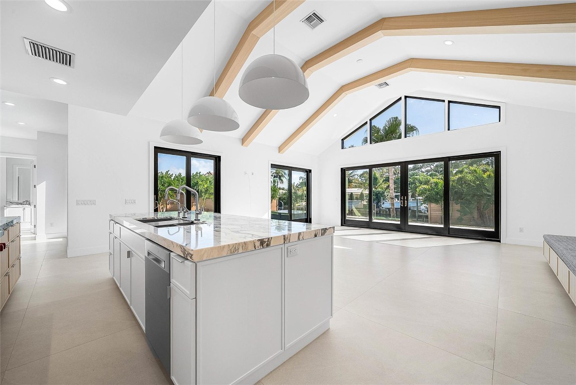 8 Leeward Jupiter, FL 33469