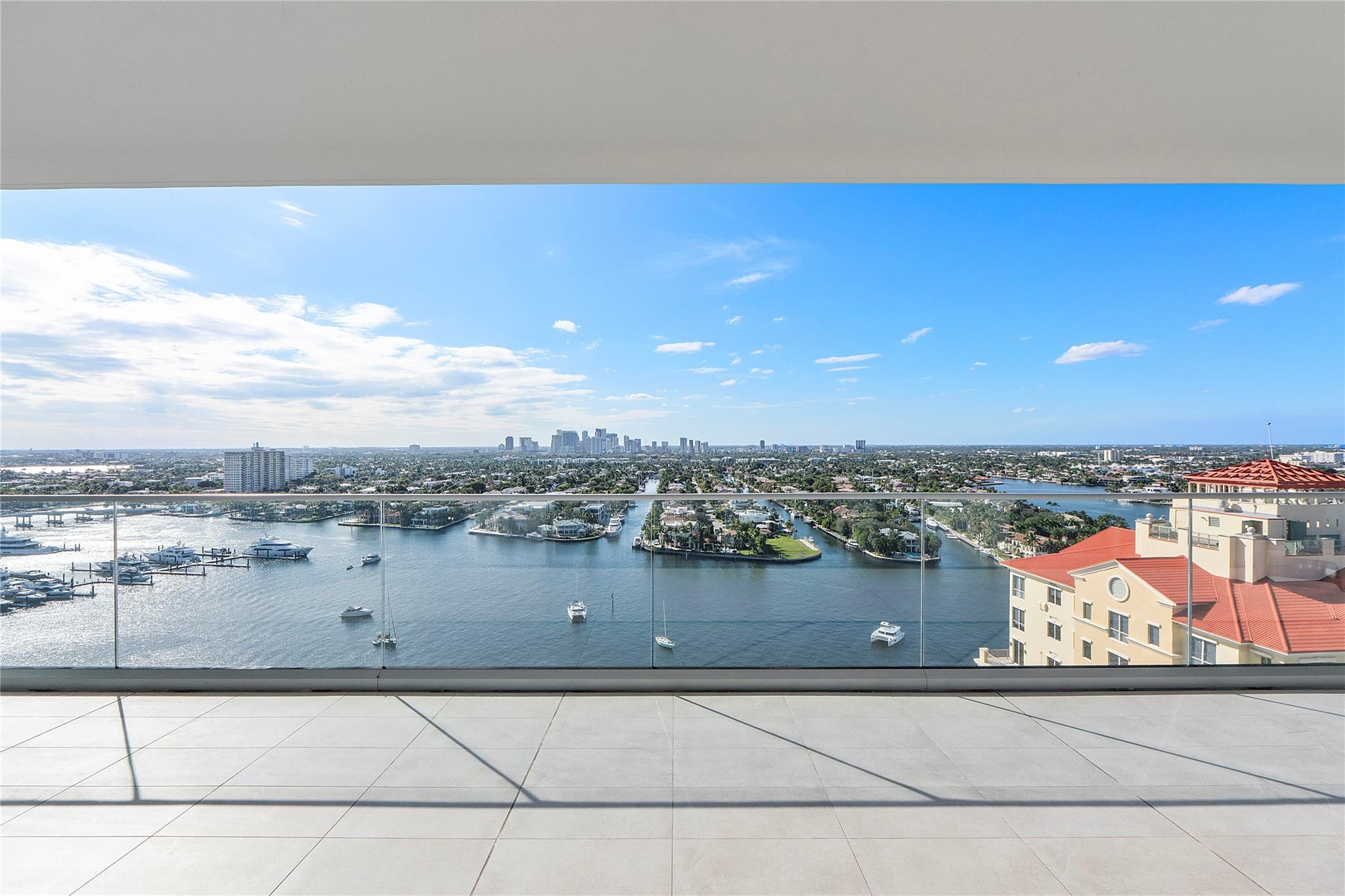 153 N Seabreeze #1803-S Fort Lauderdale, FL 33304