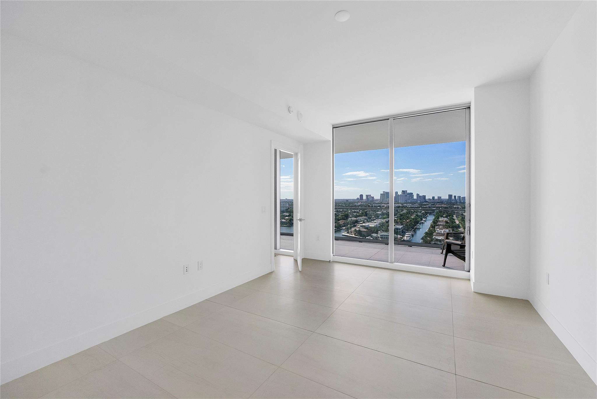 153 N Seabreeze #1803-S Fort Lauderdale, FL 33304