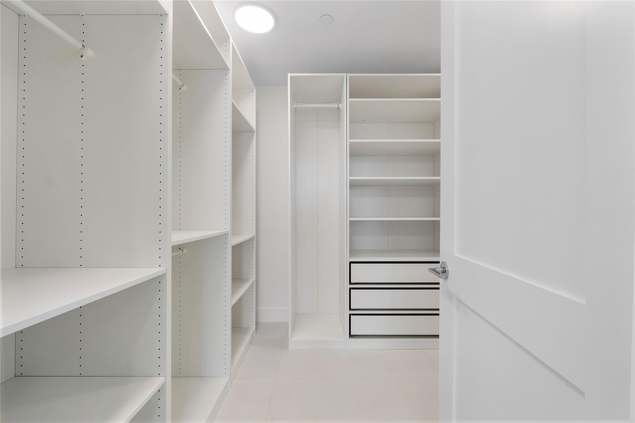 153 N Seabreeze #1803-S Fort Lauderdale, FL 33304