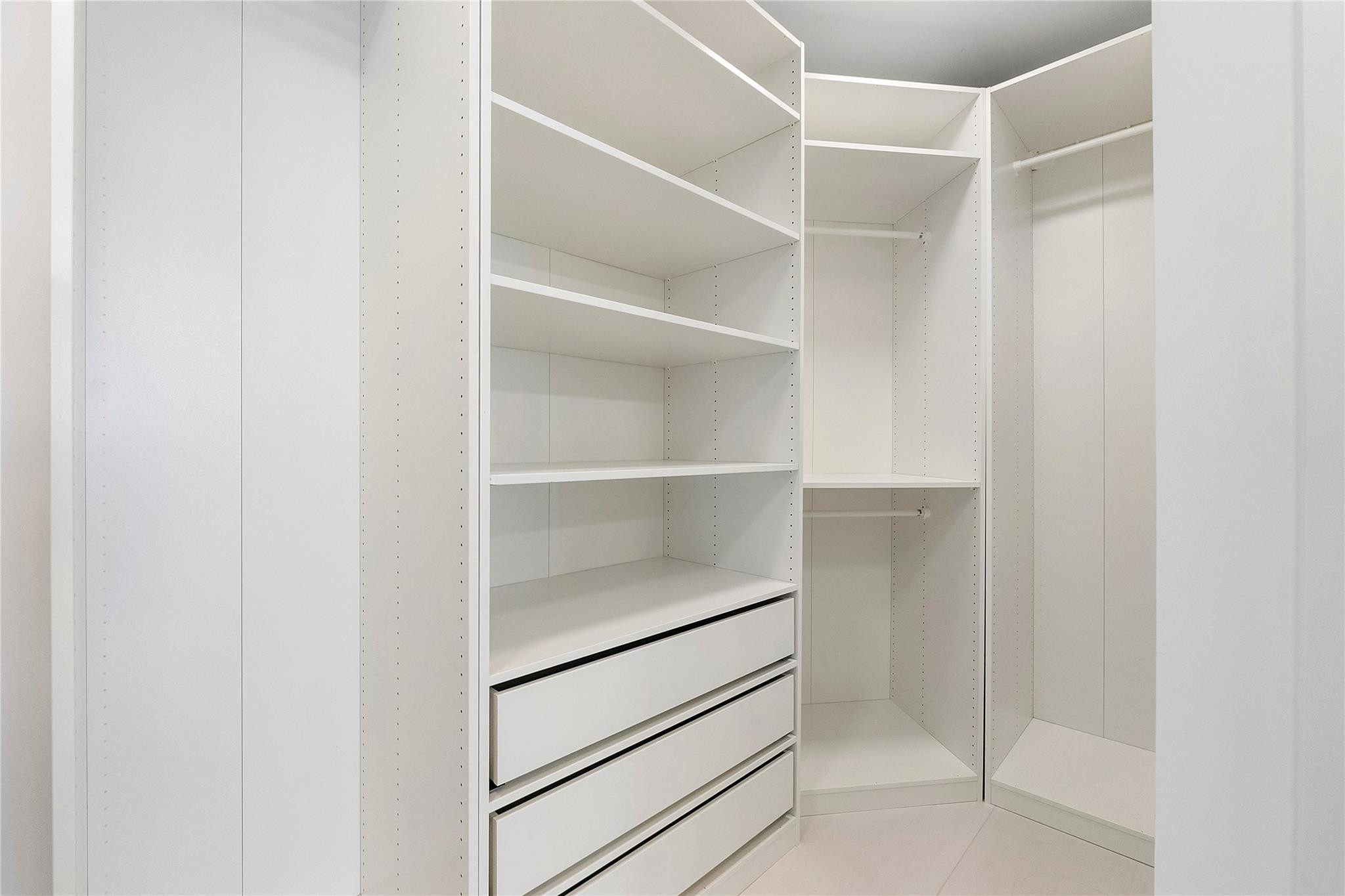 153 N Seabreeze #1803-S Fort Lauderdale, FL 33304