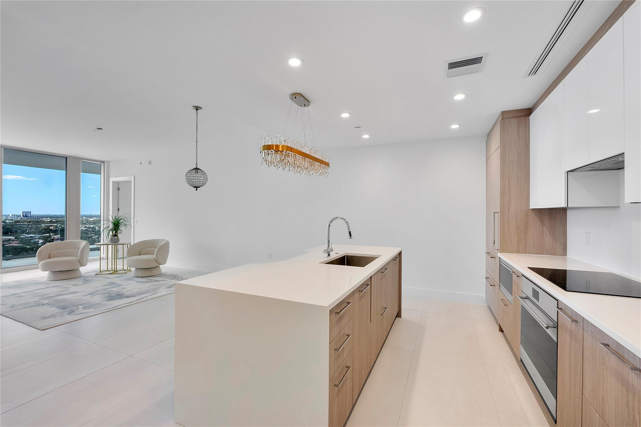 153 N Seabreeze #1803-S Fort Lauderdale, FL 33304