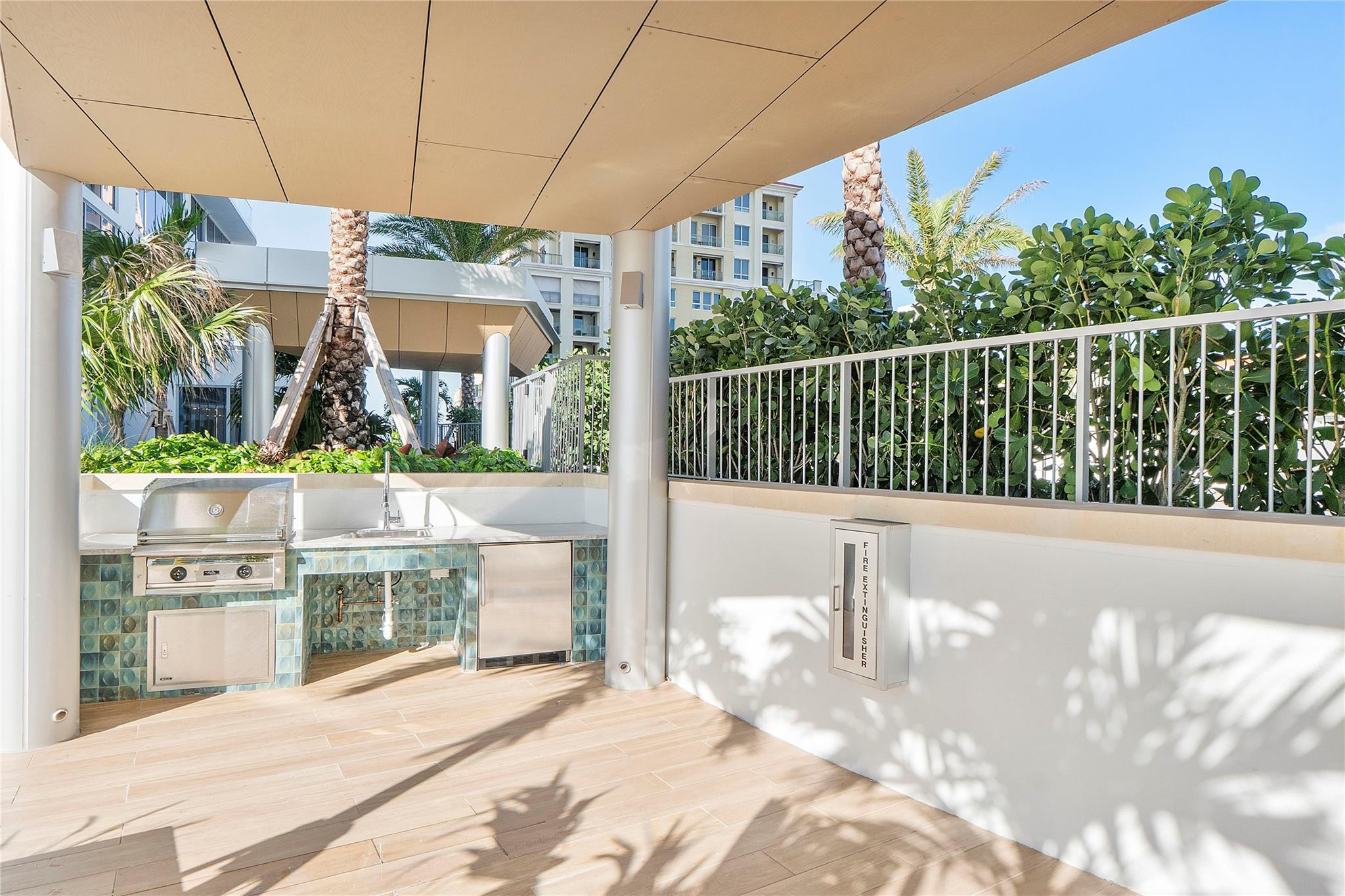 153 N Seabreeze #1803-S Fort Lauderdale, FL 33304