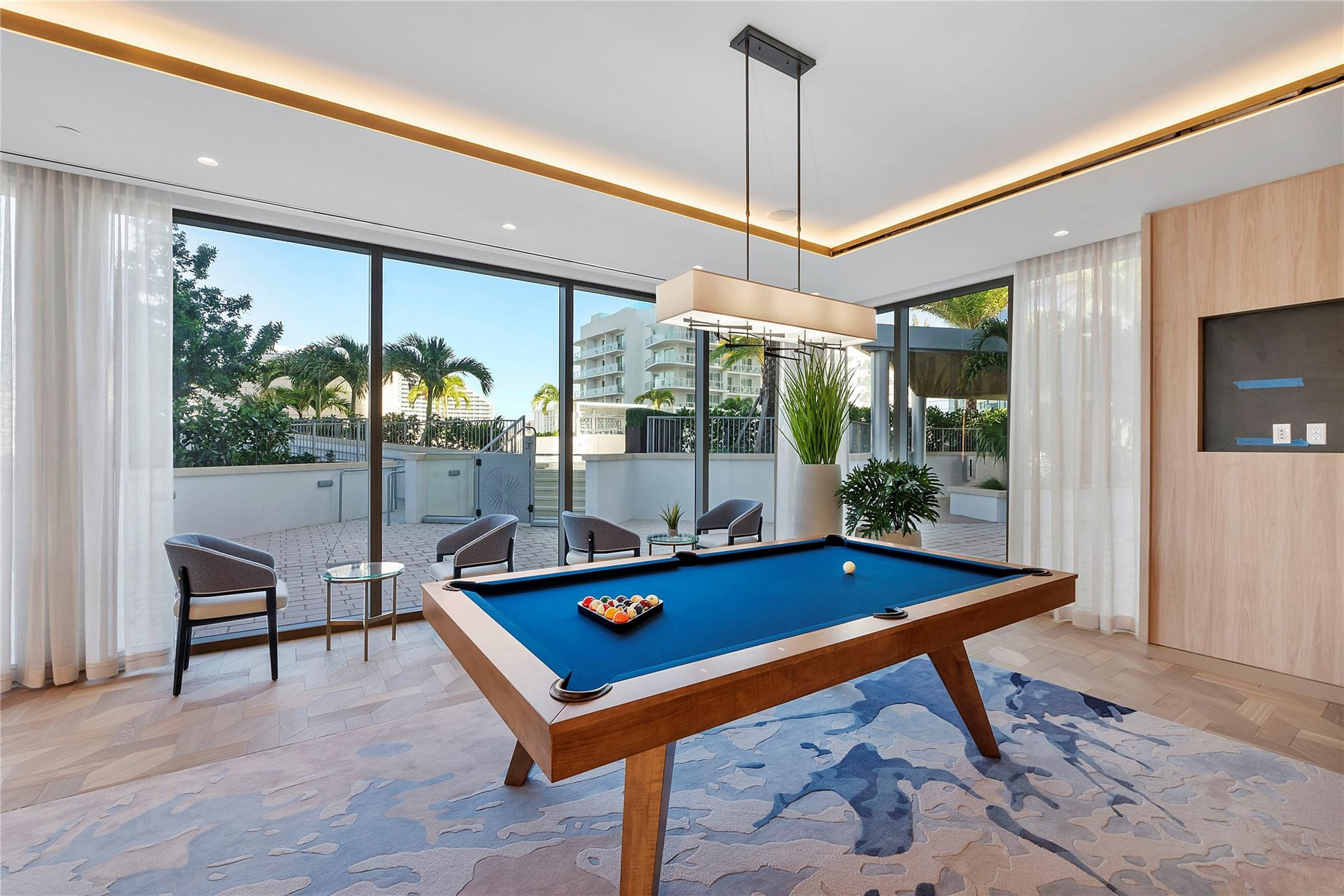 153 N Seabreeze #1803-S Fort Lauderdale, FL 33304