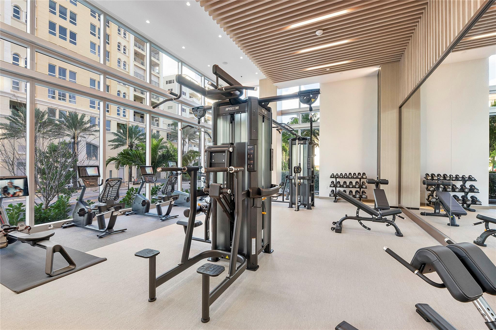 153 N Seabreeze #1803-S Fort Lauderdale, FL 33304