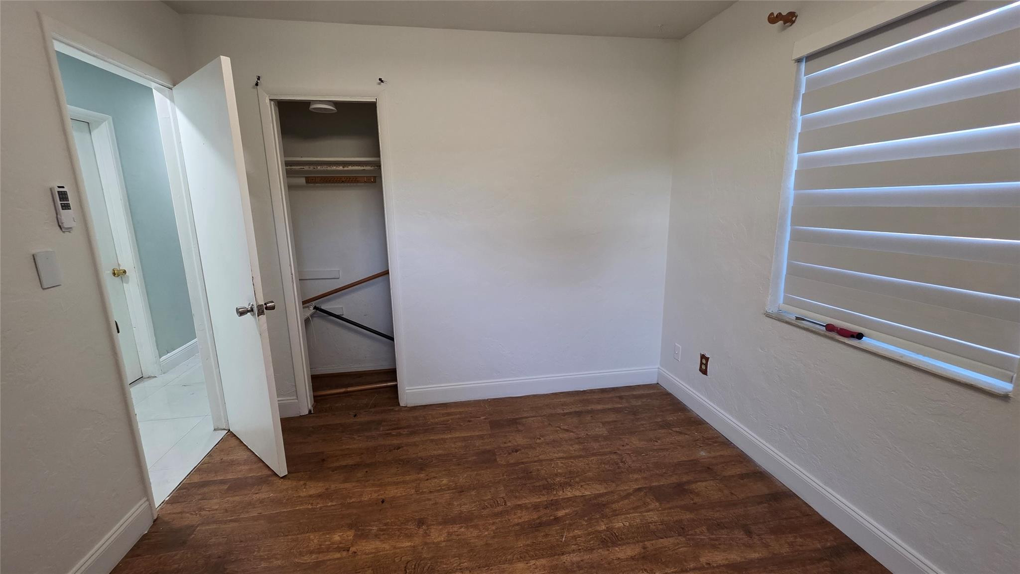 512 N 70th Hollywood, FL 33024