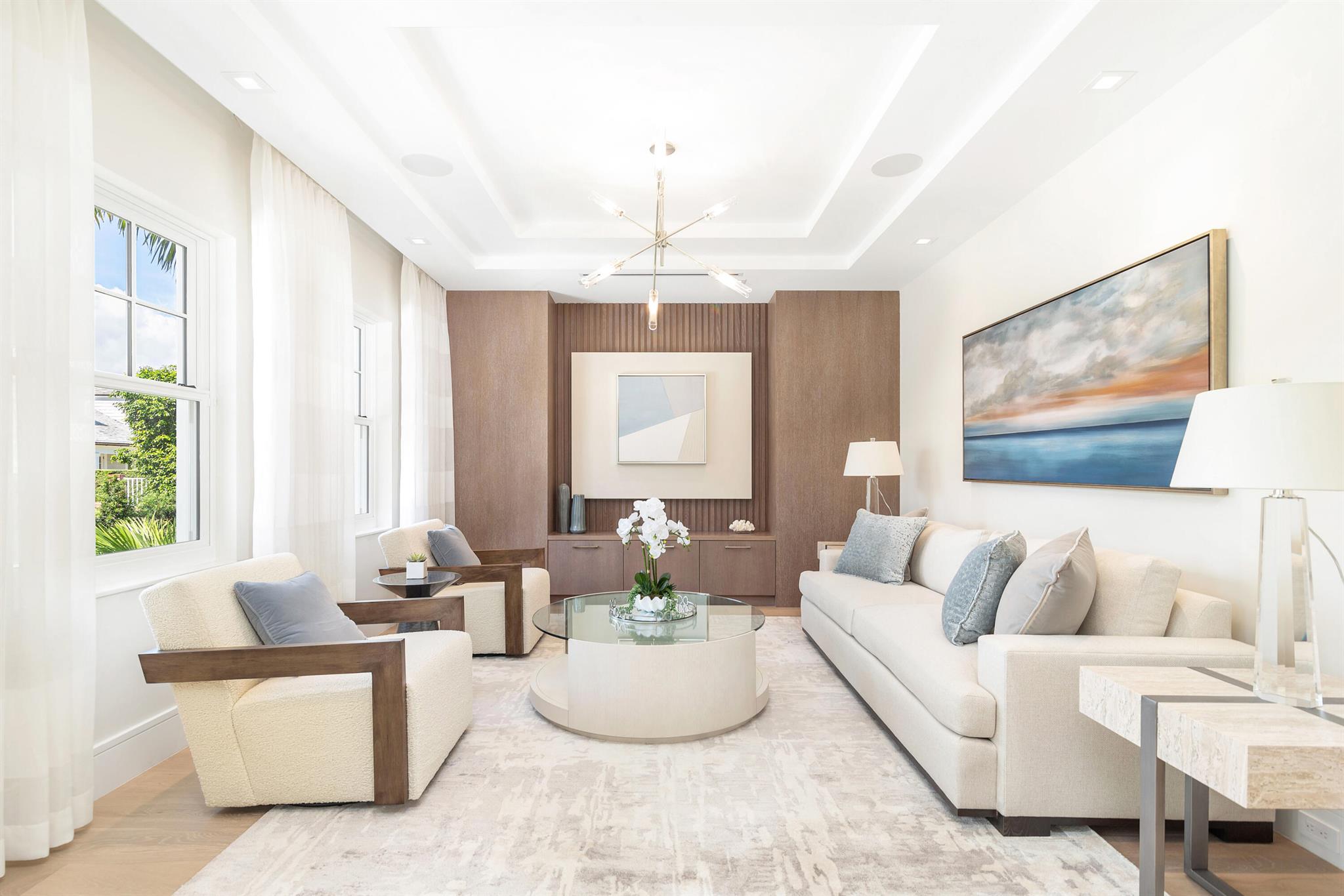 223 Monterey Rd Palm Beach, FL 33480